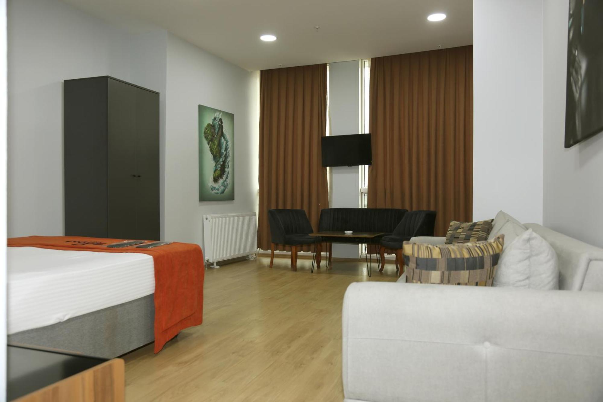 Zoom Hotel Истанбул Екстериор снимка