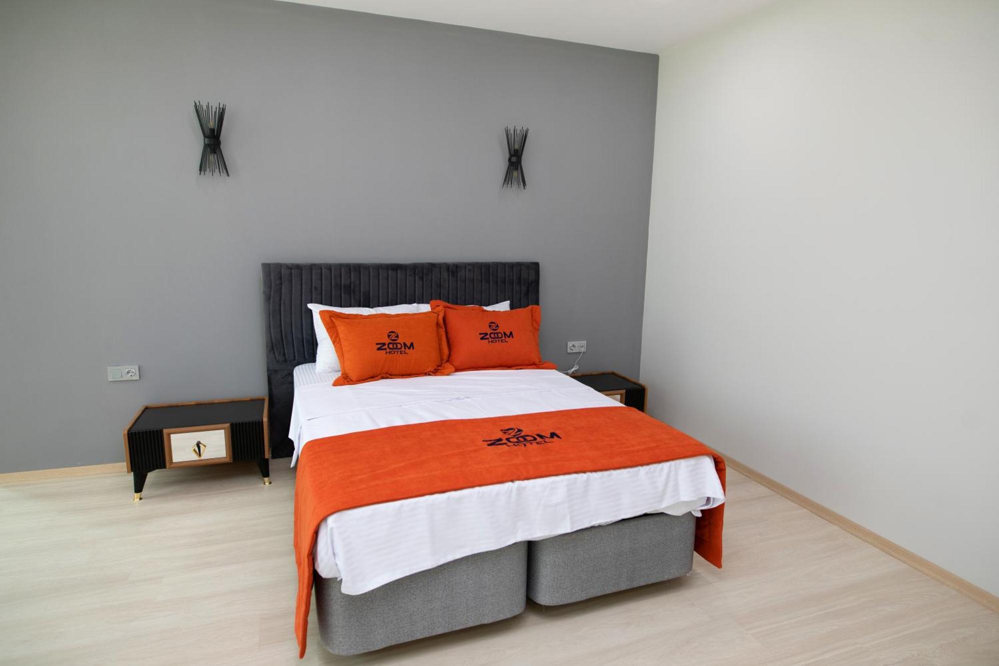 Zoom Hotel Истанбул Екстериор снимка