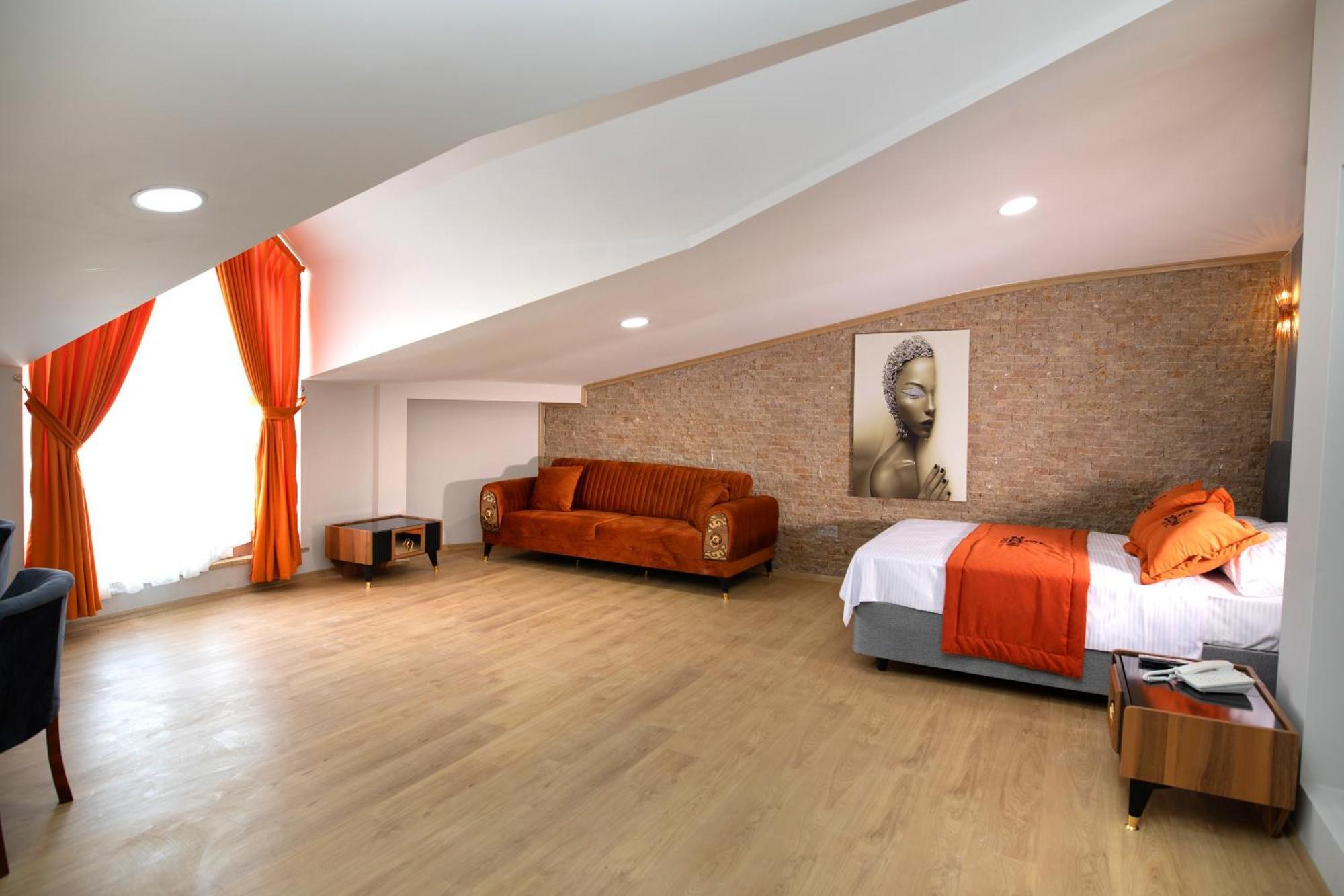 Zoom Hotel Истанбул Екстериор снимка