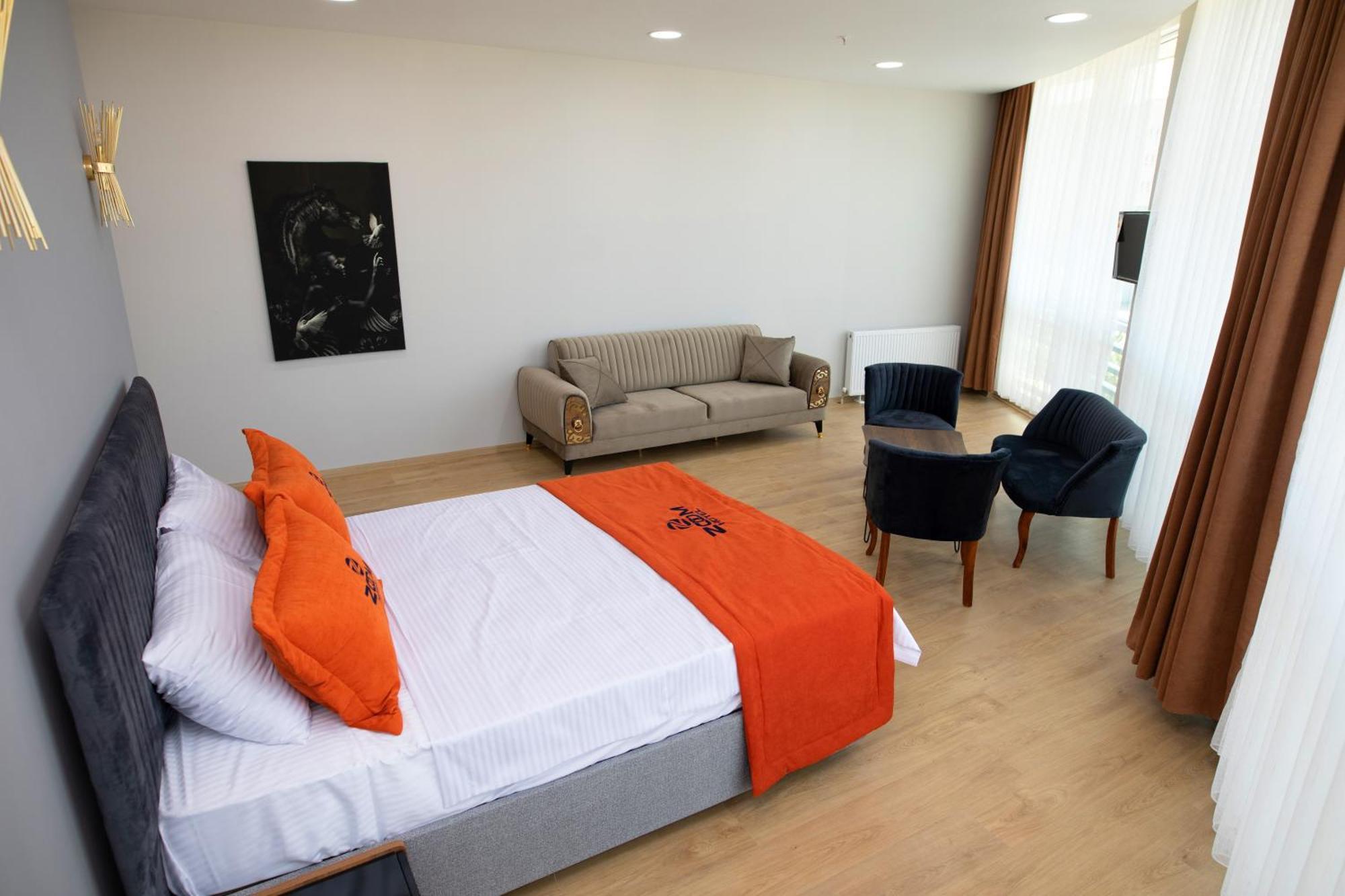 Zoom Hotel Истанбул Екстериор снимка