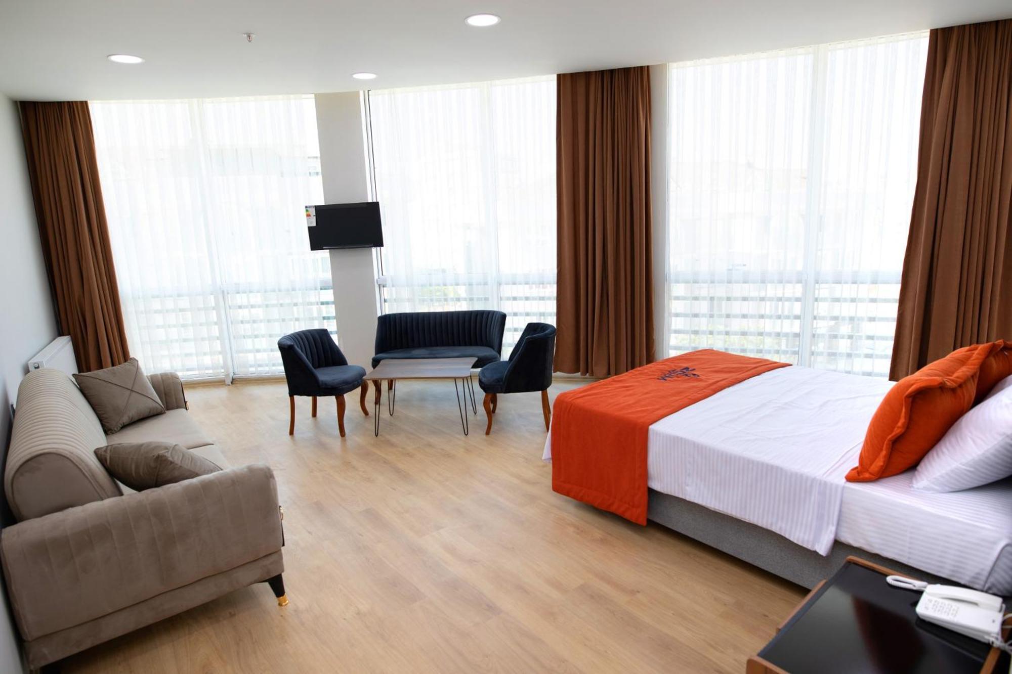 Zoom Hotel Истанбул Екстериор снимка