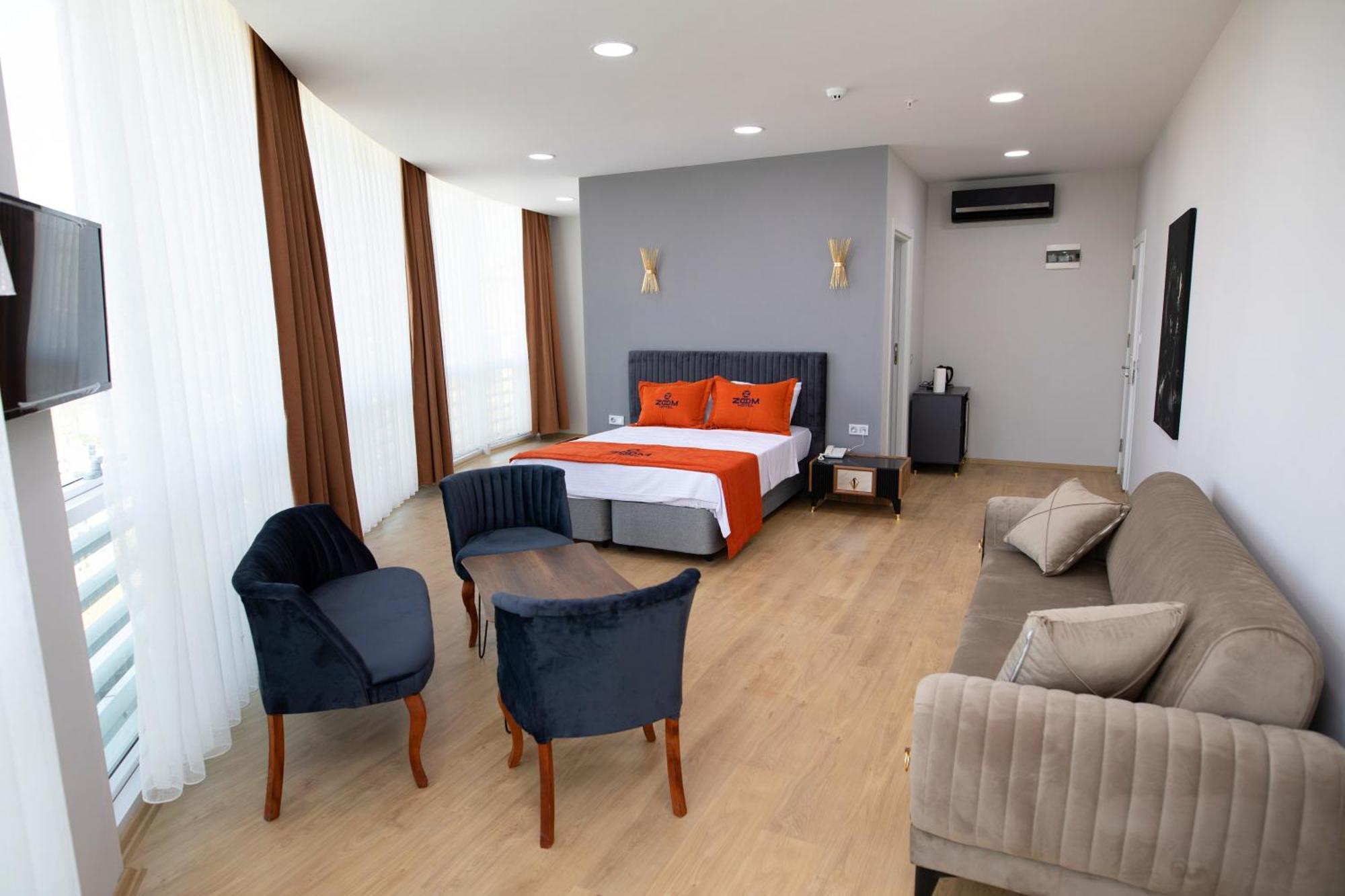 Zoom Hotel Истанбул Екстериор снимка